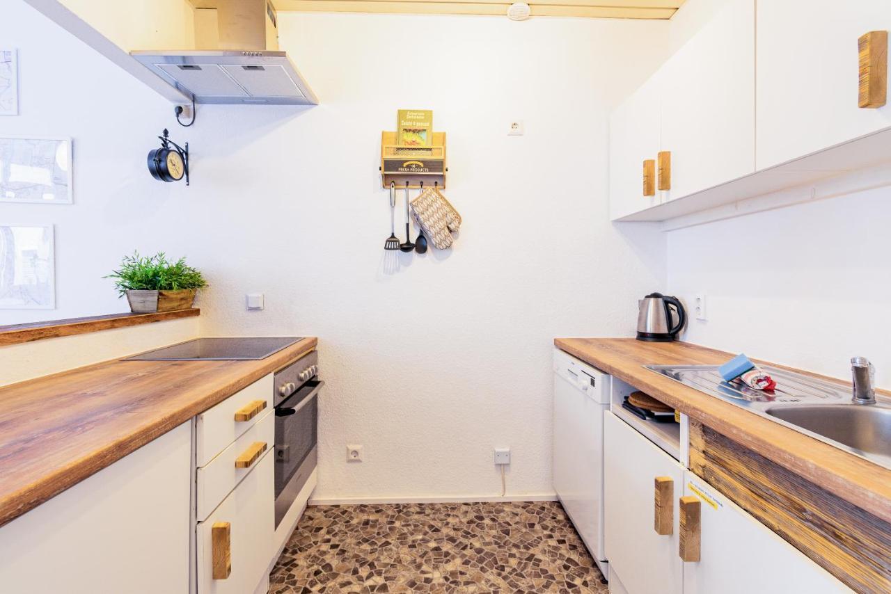 Helle Wohnung In Top-Lage, Hasselbachplatz - Altstadt, W-Lan, 4 Schlafplaetze Магдебург Екстериор снимка