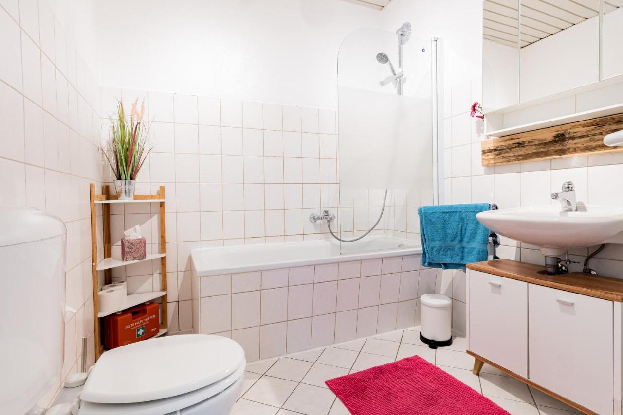 Helle Wohnung In Top-Lage, Hasselbachplatz - Altstadt, W-Lan, 4 Schlafplaetze Магдебург Екстериор снимка